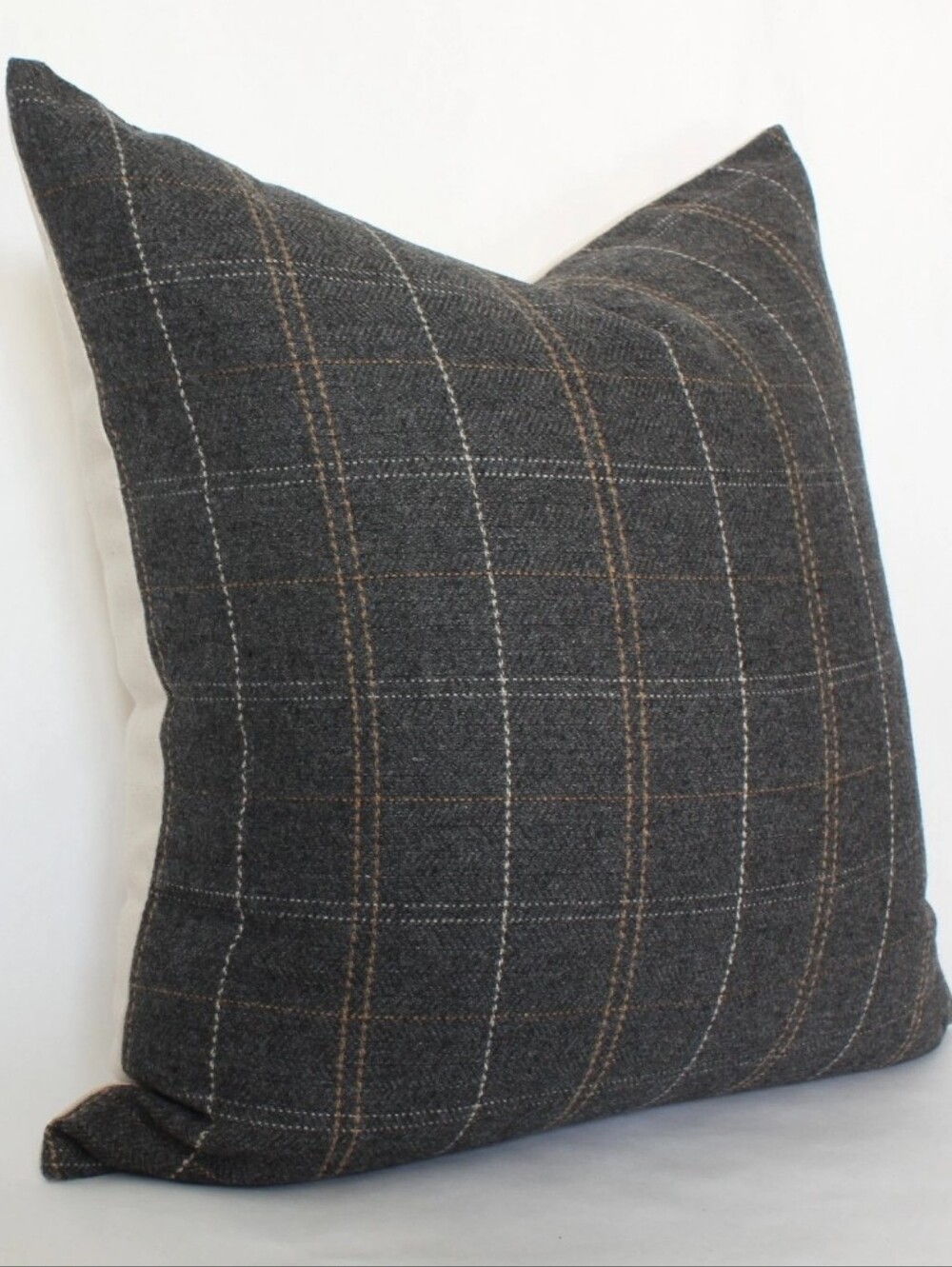 Textilish Glenton Pillow Cover 22 X 22
